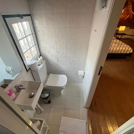2 Bedroom, 2 Bathroom - Travessa Da Madalena Lägenhet Lisboa