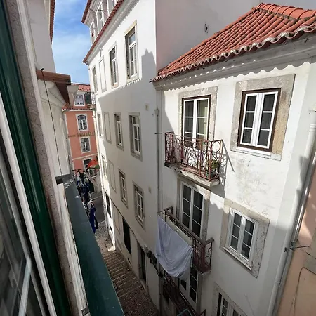 Apartment 2 Bedroom, 2 Bathroom - Travessa Da Madalena